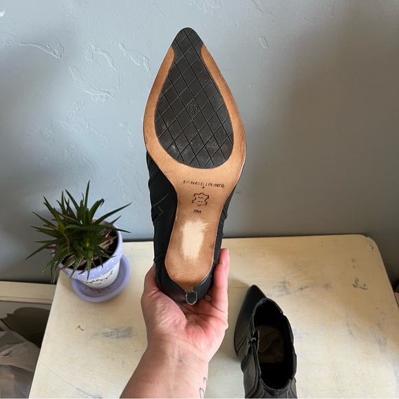 DONALD J PILNER | Prim Bootie Size 8 - Picture 7 of 9
